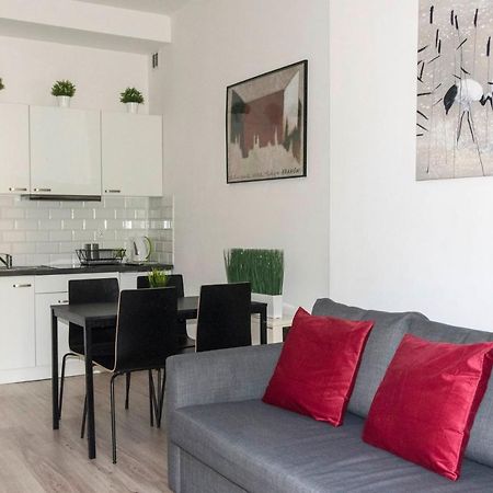 Old Cracow Apartment Mazowiecka 11 Krakow Luaran gambar